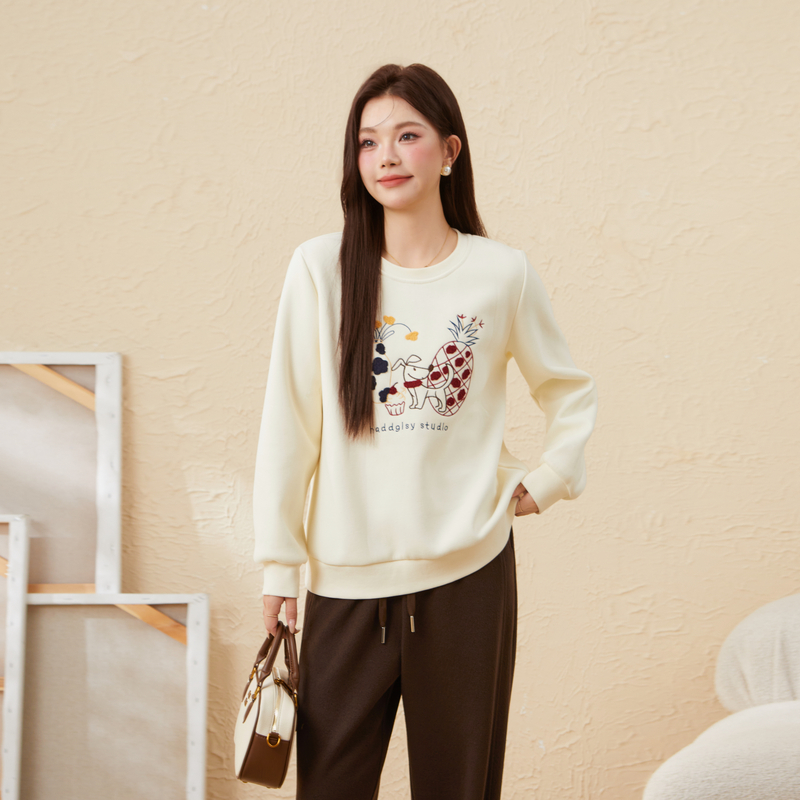 采多宝大码女装慵懒风刺绣加厚加绒卡通小狗菠萝减龄卫衣 EDZ6808