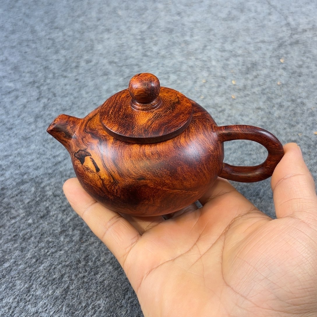 黄花梨/降香黄檀海黄壶把件摆件