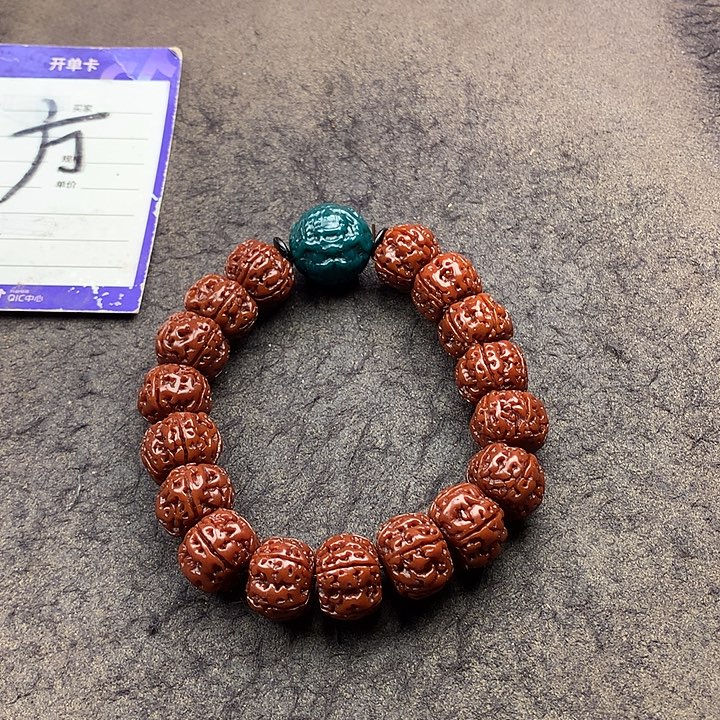 金刚菩提吊坠手串