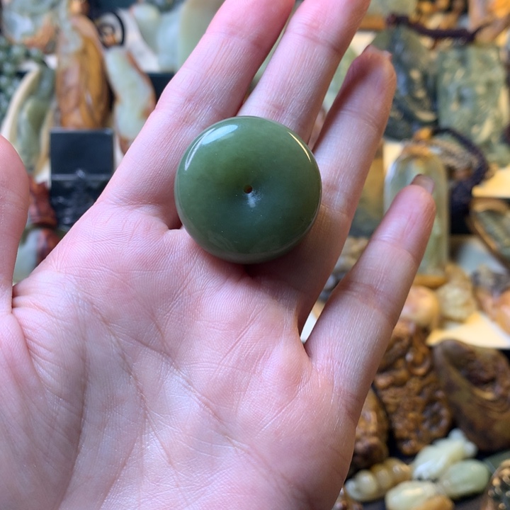 岫岩老玉（透闪石质玉）手链未镶嵌