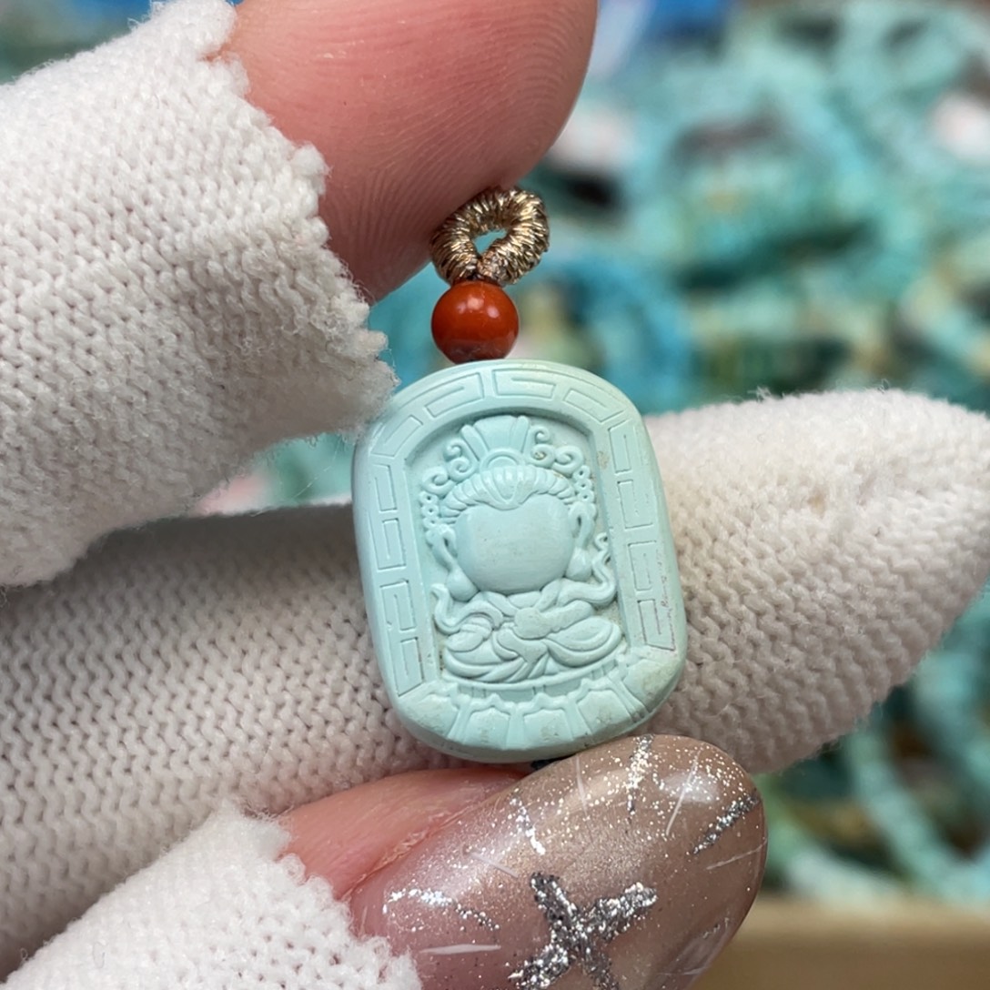 绿松石未镶嵌挂件