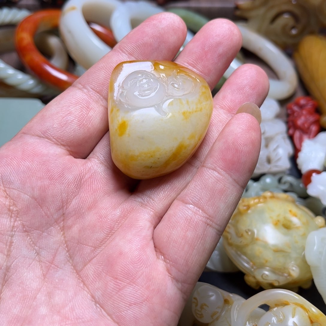 追***～和田玉未镶嵌颈饰