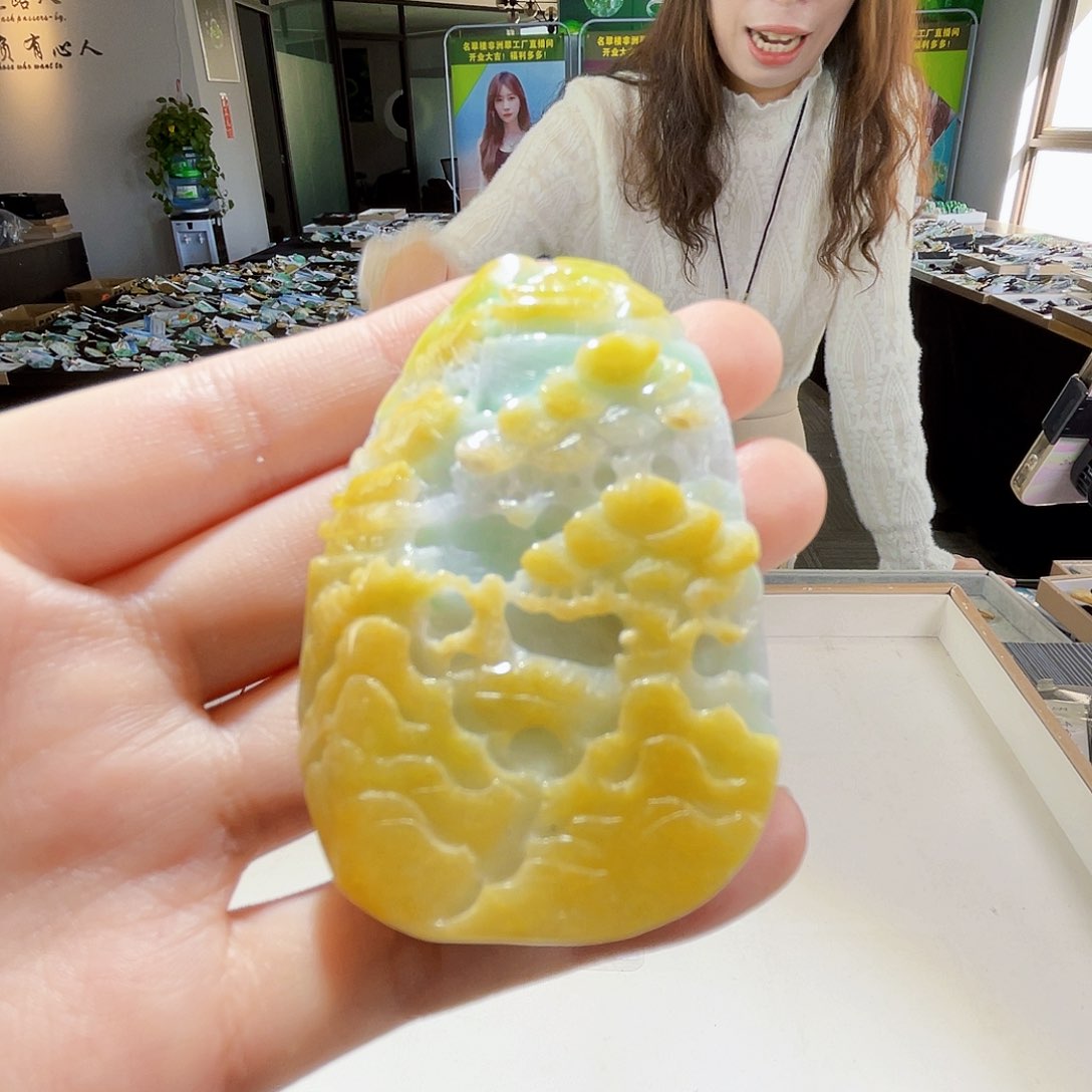 颈饰未镶嵌翡翠翡翠