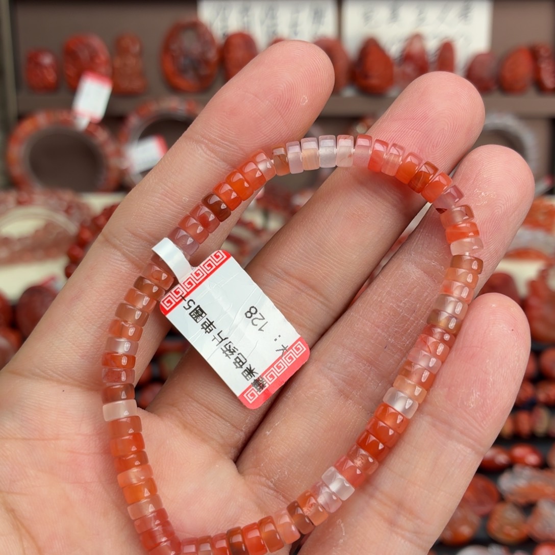 南红玛瑙未镶嵌颈饰药片单圈5+