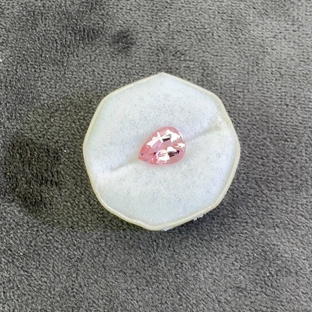 碧玺珠宝奇石未镶嵌1.03ct