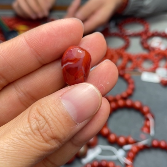 南红玛瑙手串10多样性发1未镶嵌