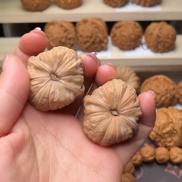 核桃38全品南瓜墩4002