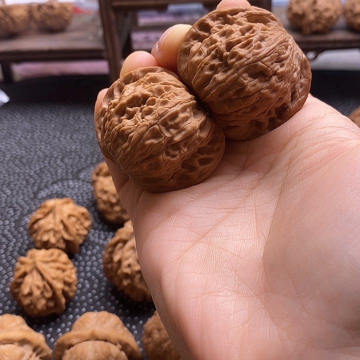 文玩核桃吊坠山地磨41