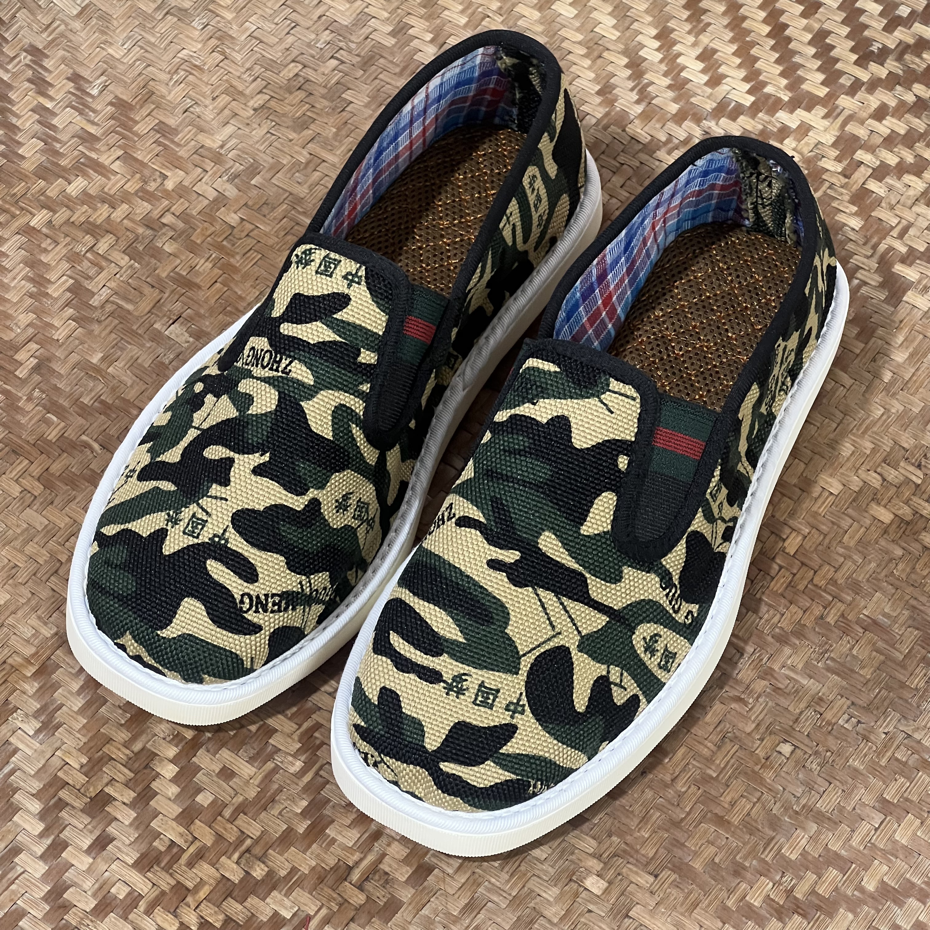 特价款 何航山棕布鞋（迷彩棕丝）