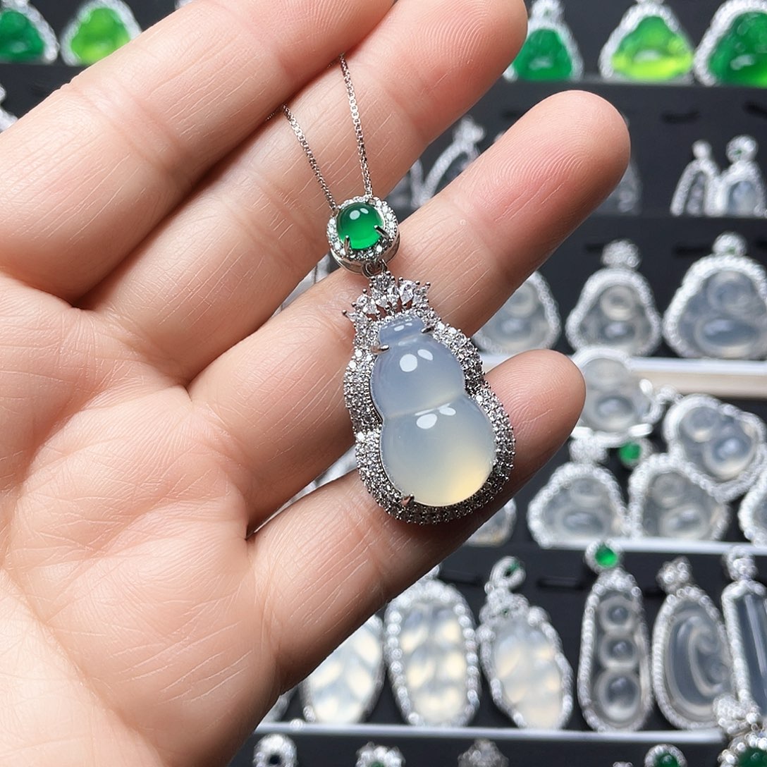 玛瑙/玉髓颈饰合金