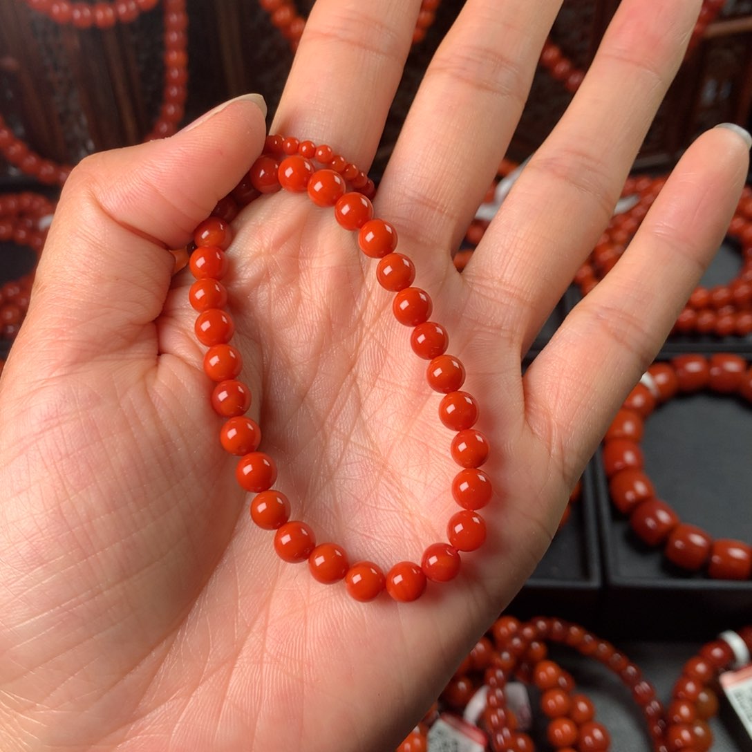 南红玛瑙手链未镶嵌?6m手链糖
