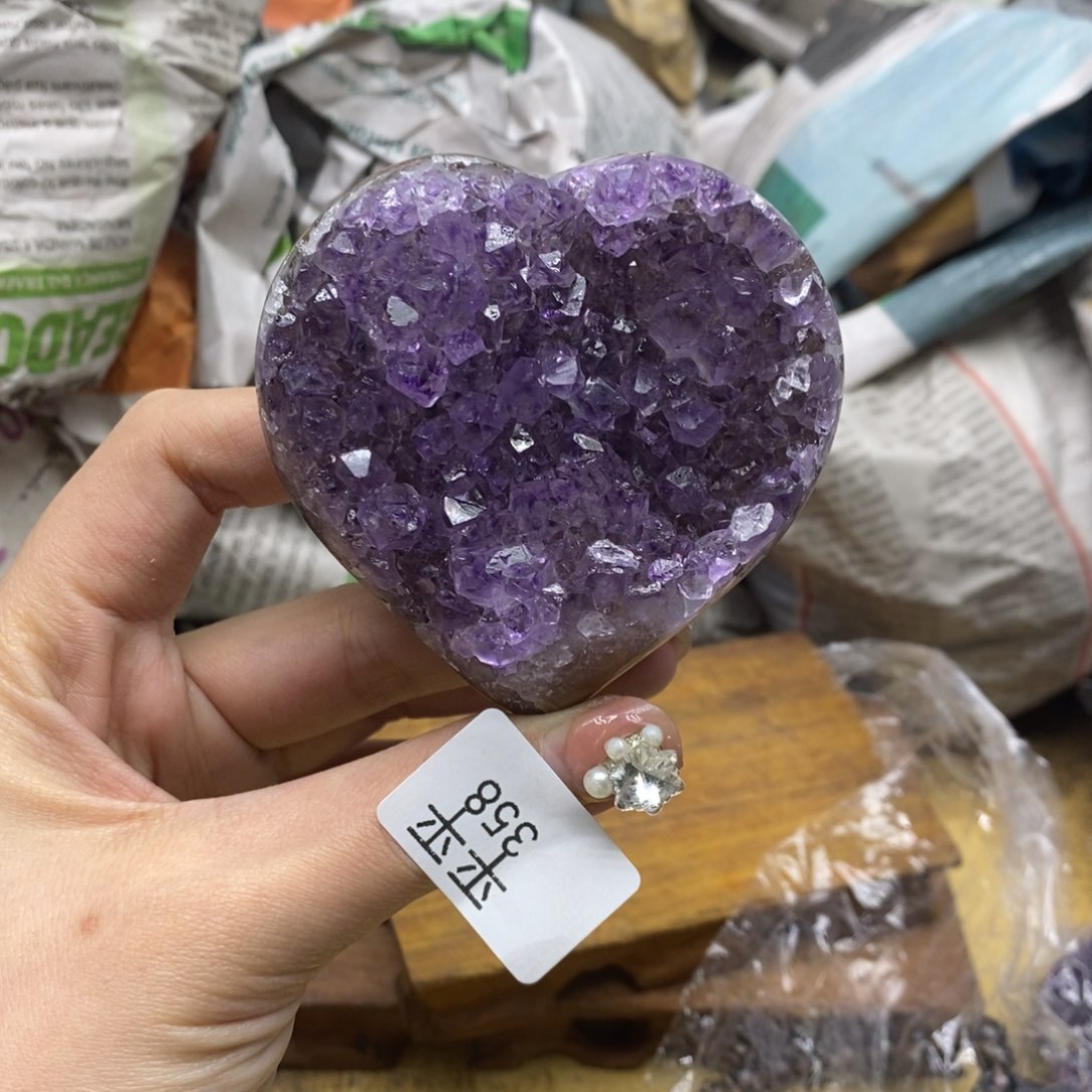 乌拉圭未镶嵌紫晶