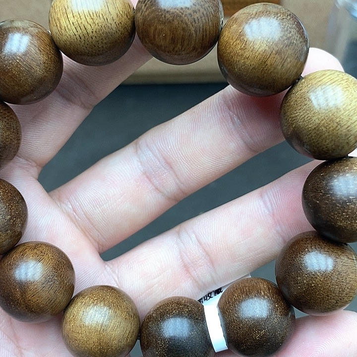 沉香碎屑沉香越南野生富森红土20