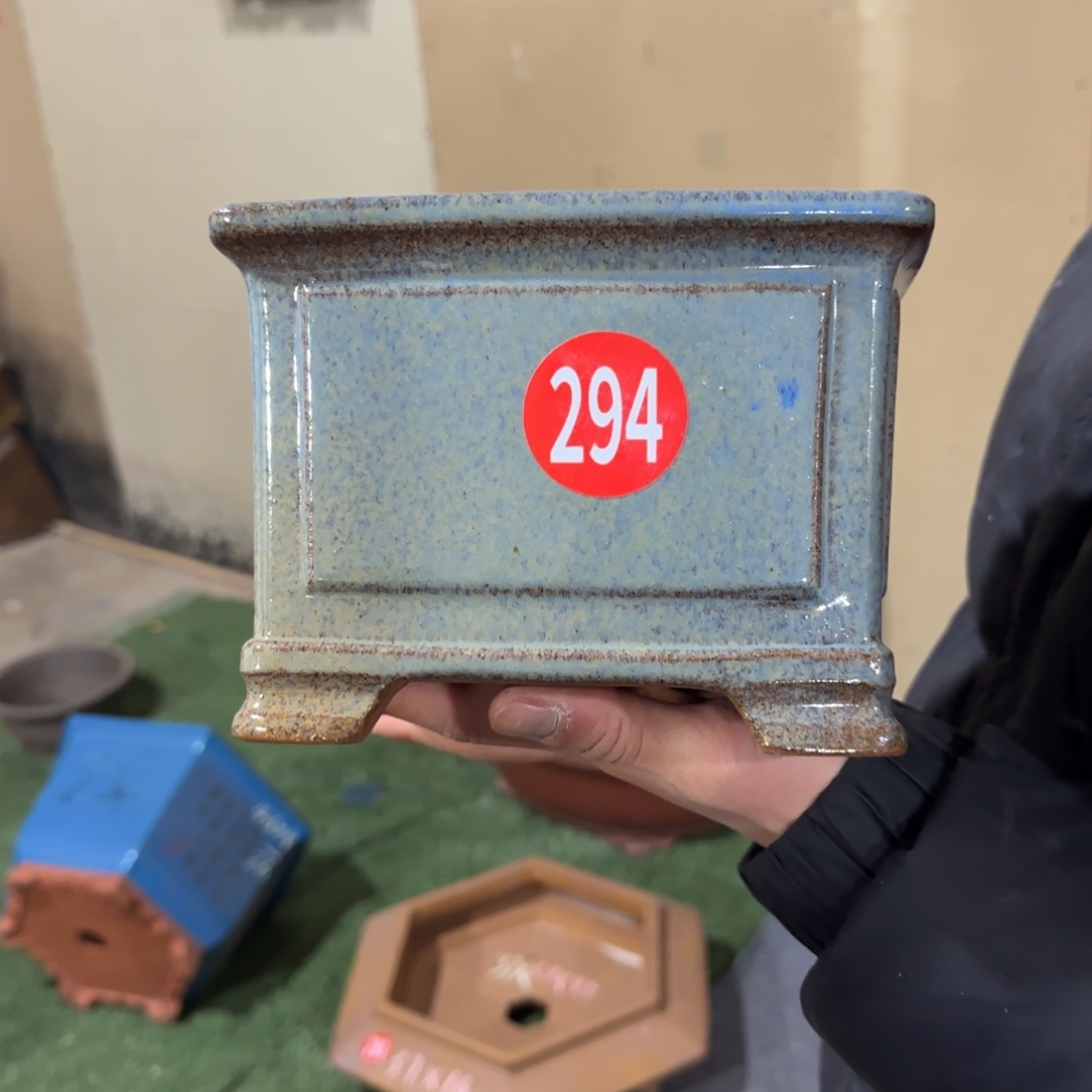 紫砂花盆呜呜呜呜