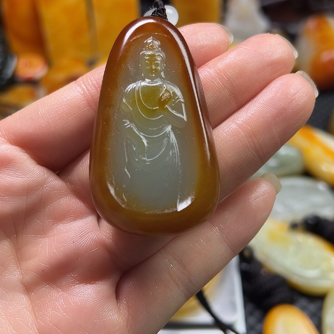 和田玉挂件未镶嵌