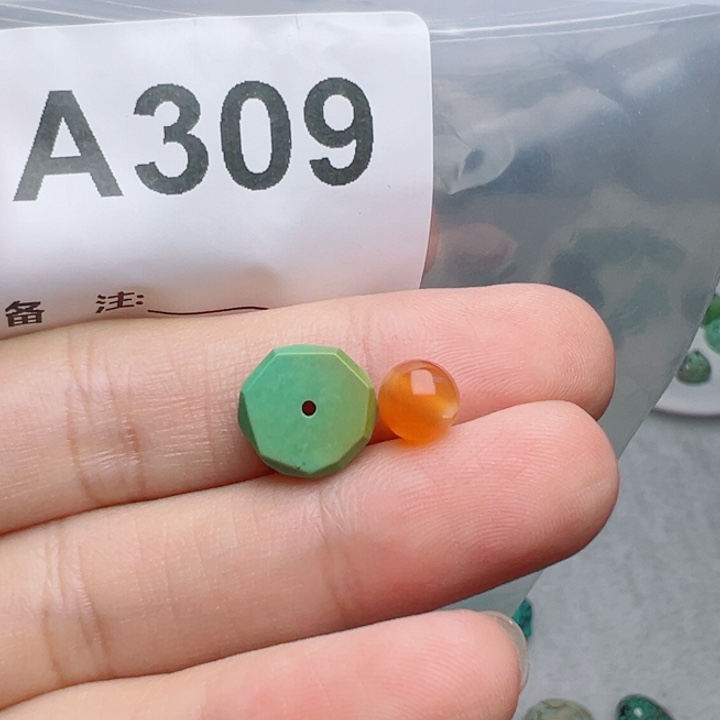 未镶嵌南红玛瑙珠宝奇石