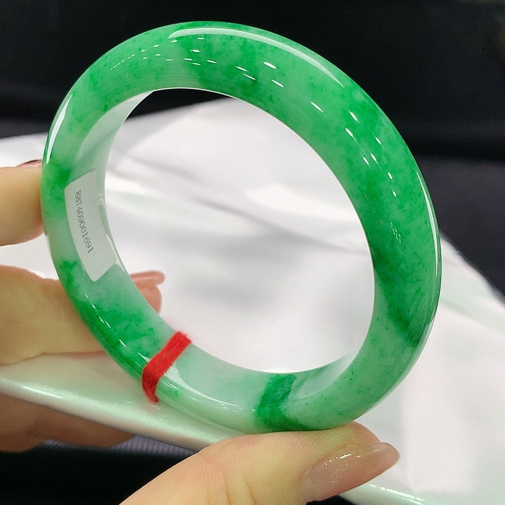 翡翠手镯未镶嵌正圈55