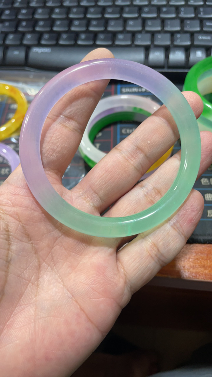 手 53  薰衣草飘晴绿叮当手镯