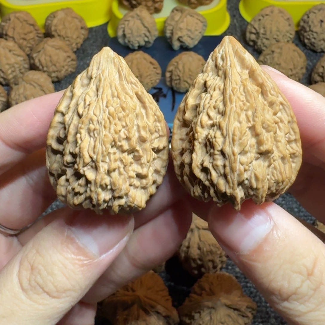 文玩核桃吊坠直播间328塔尖边33高44全品无修
