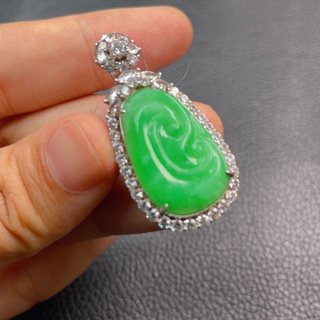 翡翠吊坠(不含链)银S925镶嵌