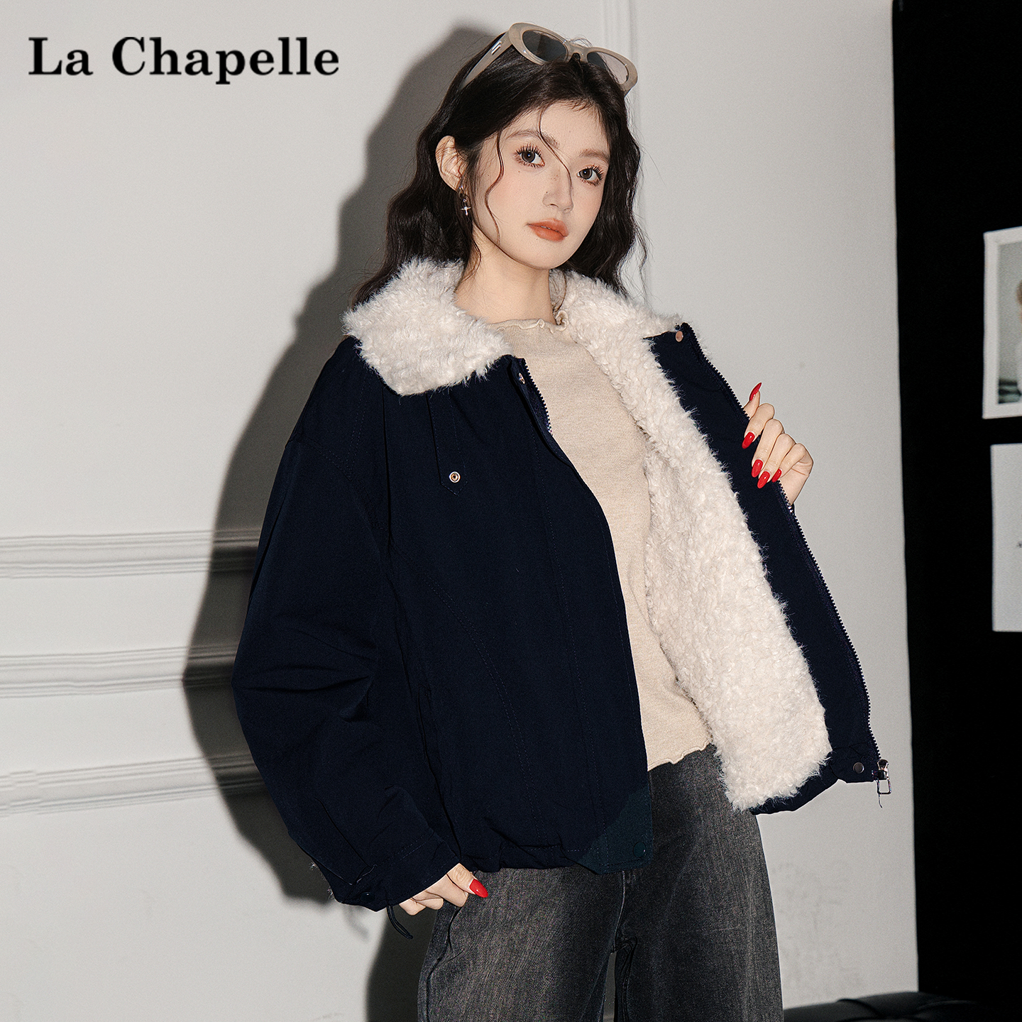 拉夏贝尔藏蓝色羊羔毛翻领棉衣女冬皮毛一体加绒加厚保暖棉服外套