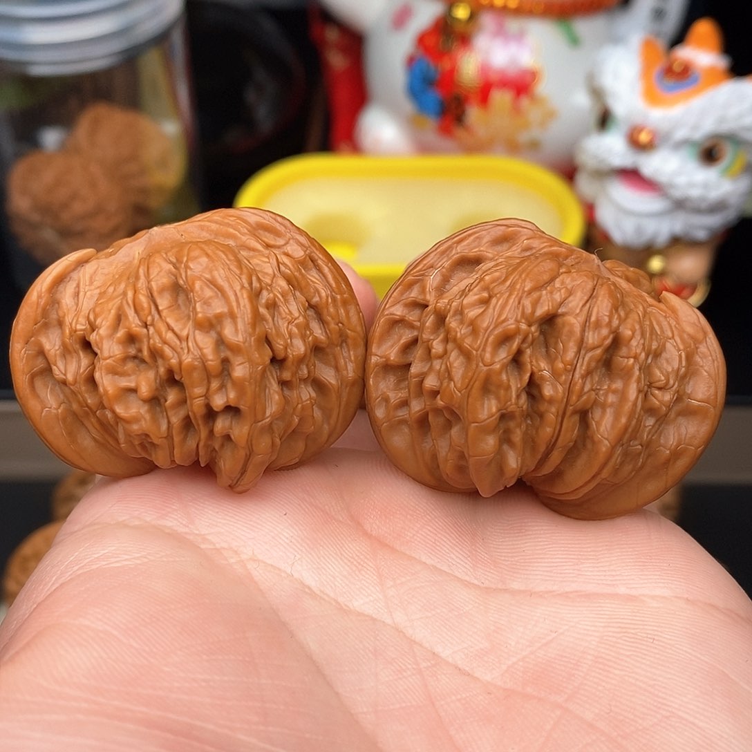 文玩核桃把件42磨盘犀牛角