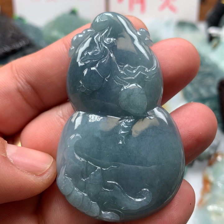 翡翠颈饰未镶嵌保真天然A货翡翠