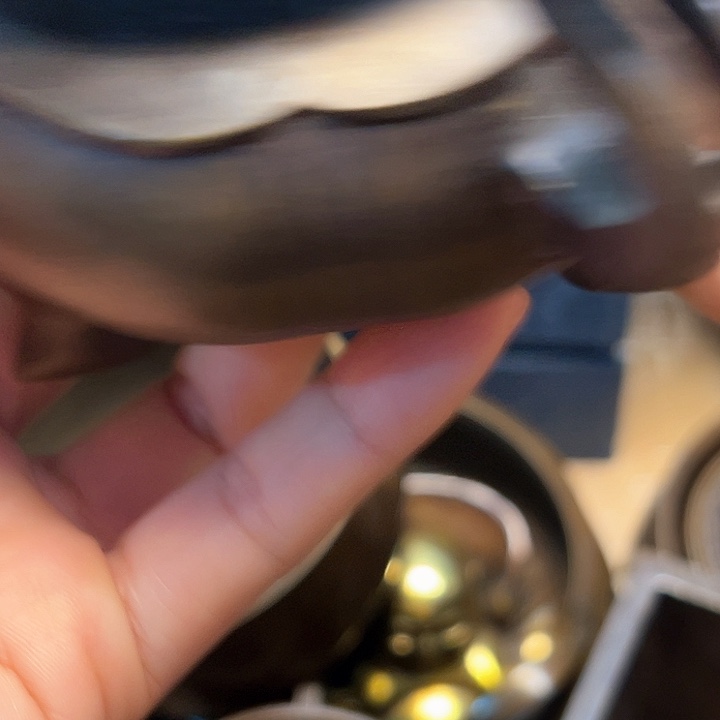 铜器摆件老王直播间