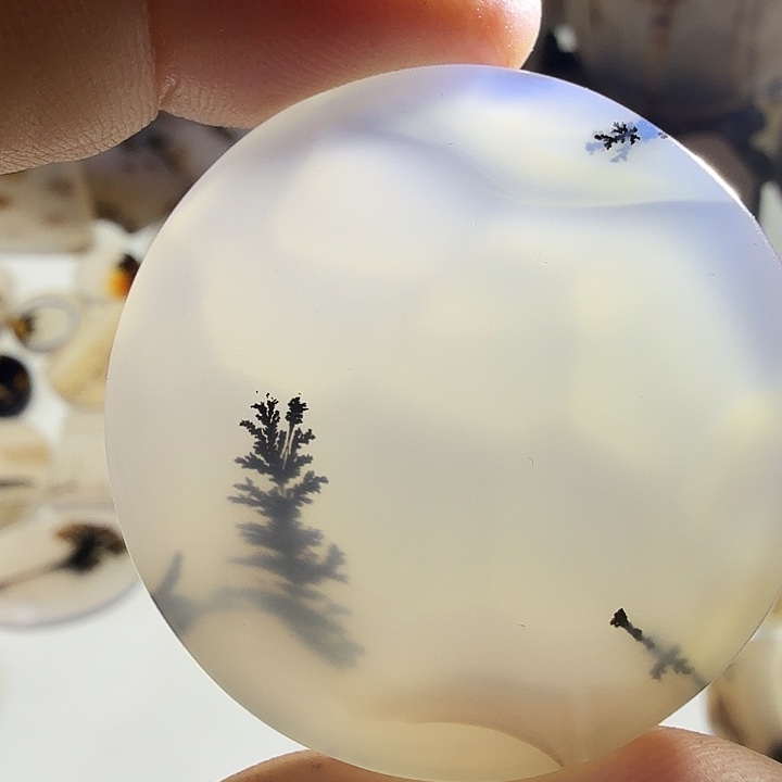 玛瑙/玉髓未镶嵌珠宝半成品