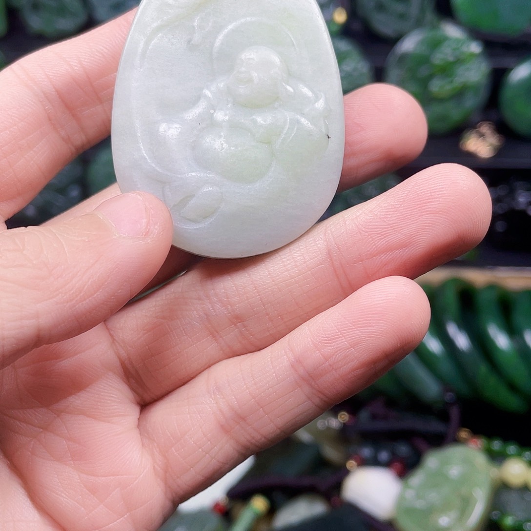 和田玉未镶嵌珠宝半成品