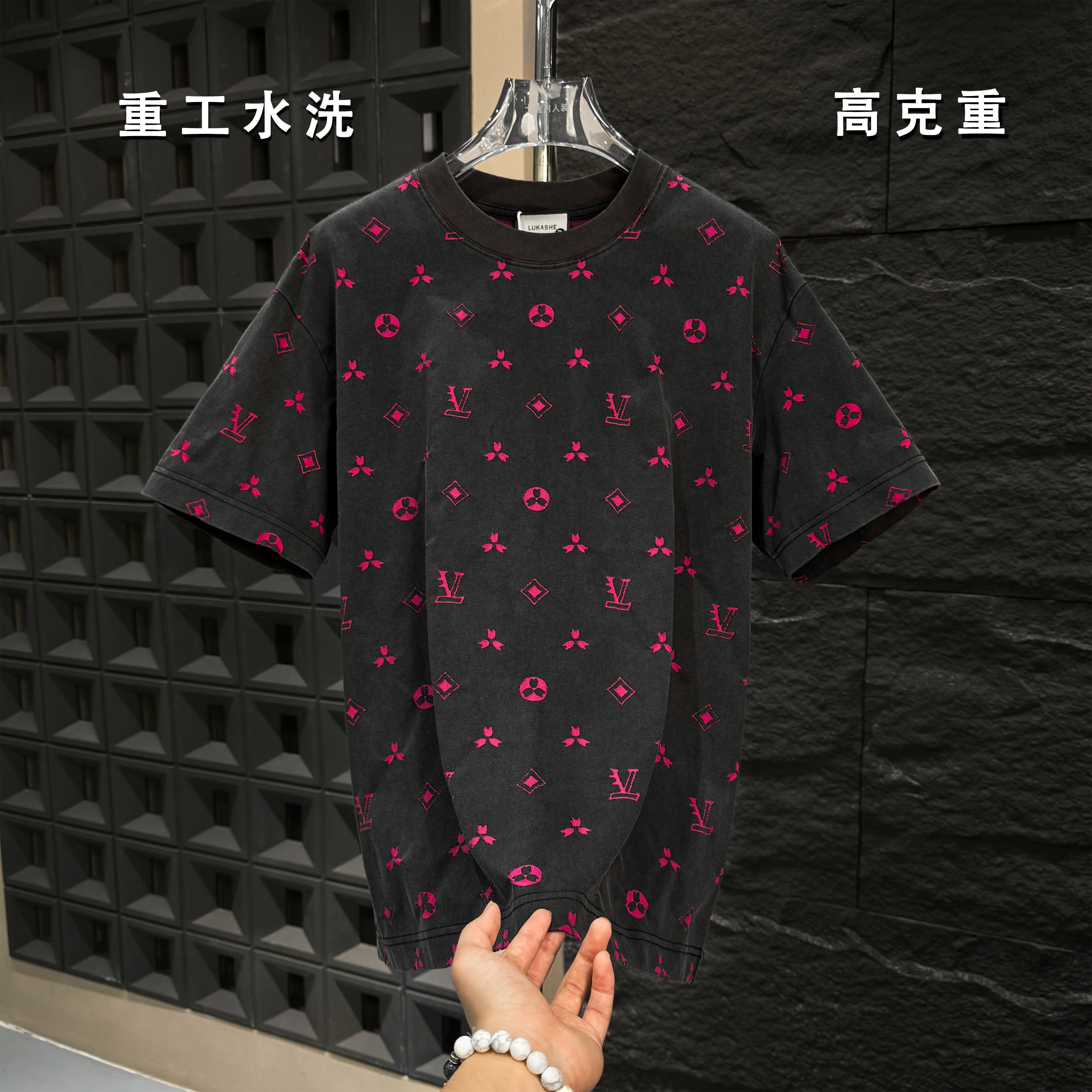 F43-【阿哲专属2】-2025年新款高端轻奢重工水洗烧花百搭休闲短袖