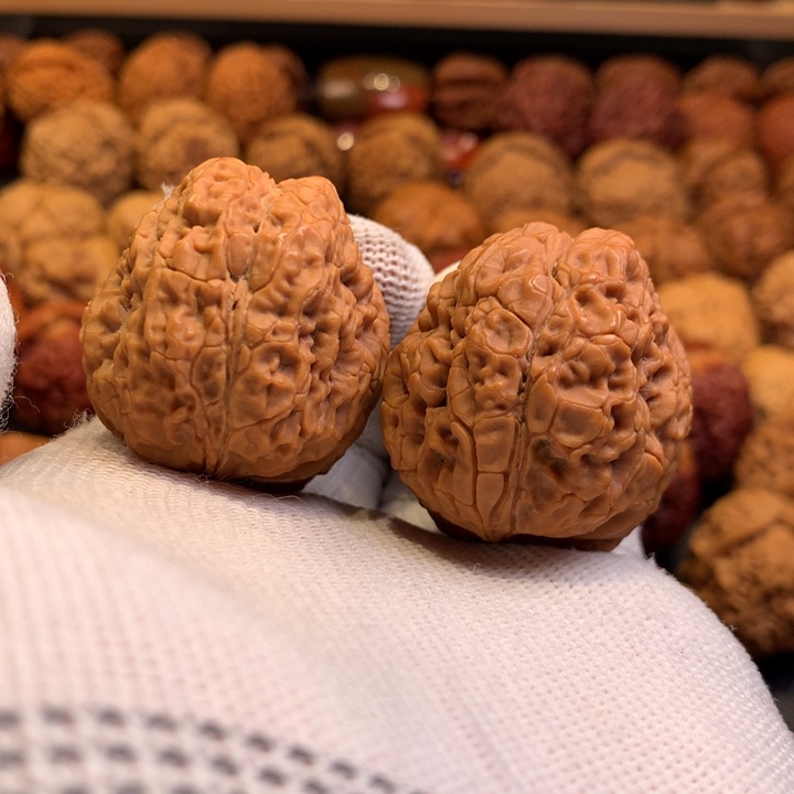 文玩核桃吊坠14………