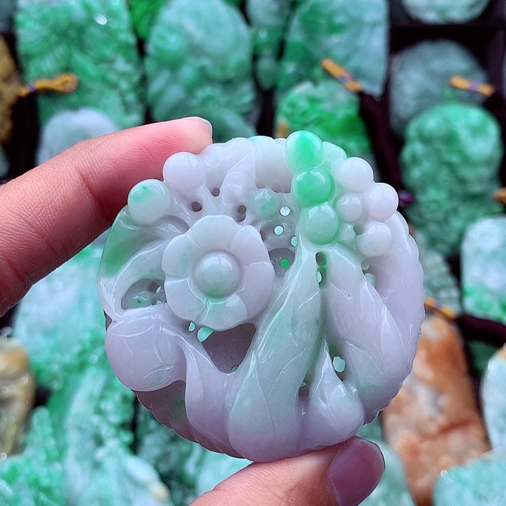 翡翠吊坠(不含链)未镶嵌