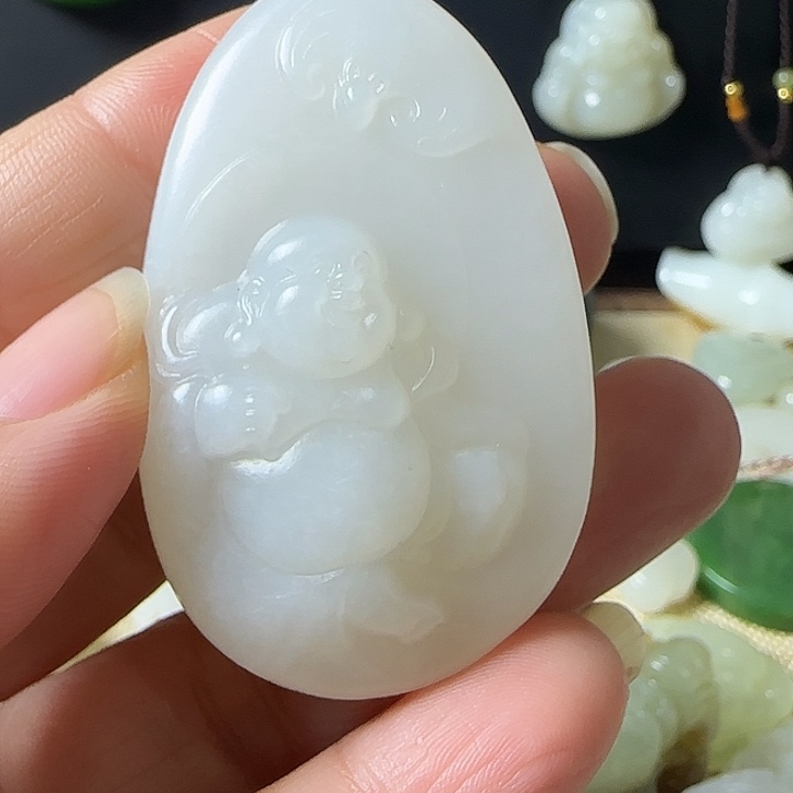 和田玉（糖玉）未镶嵌挂件