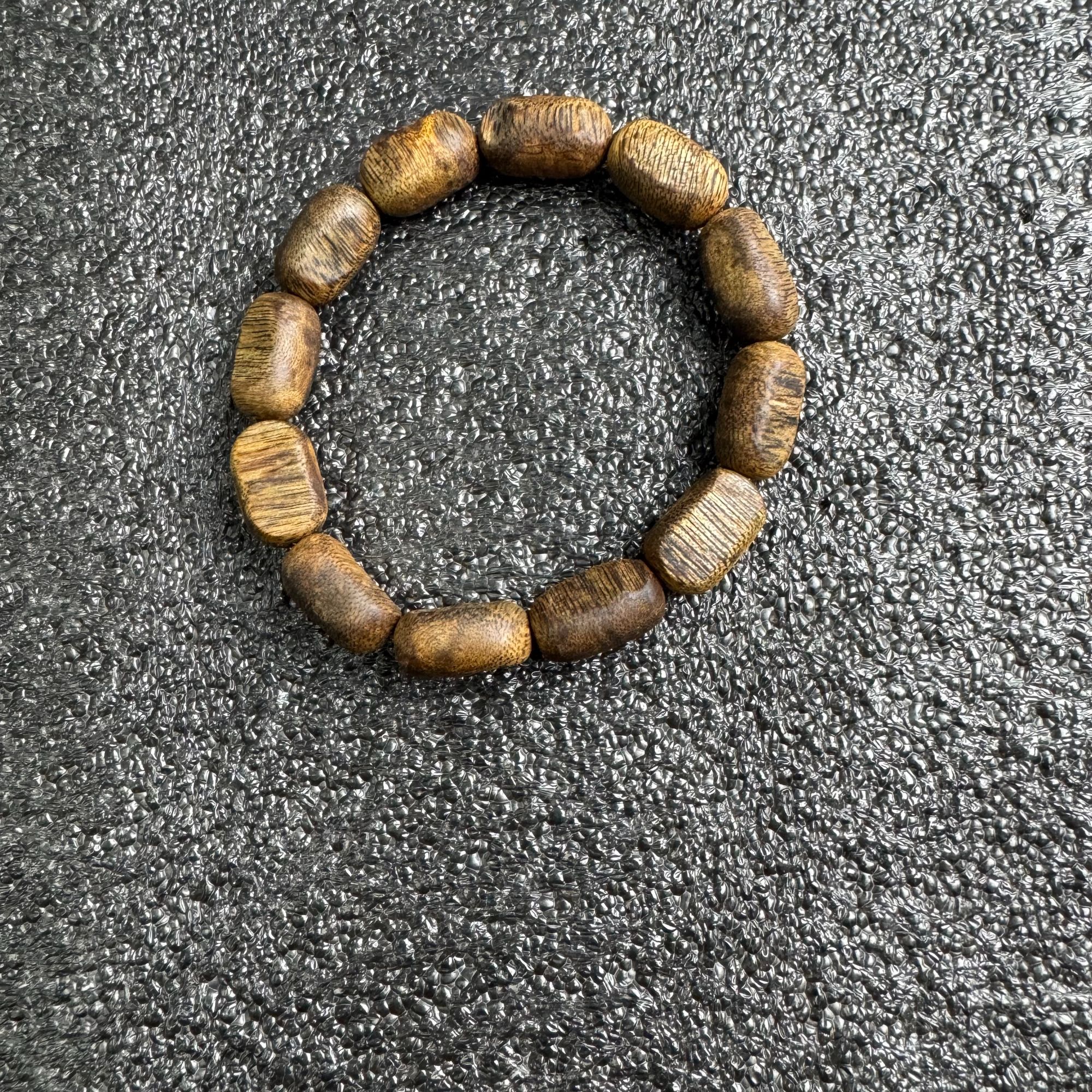 沉香沉香21    女儿香手串多样性发货