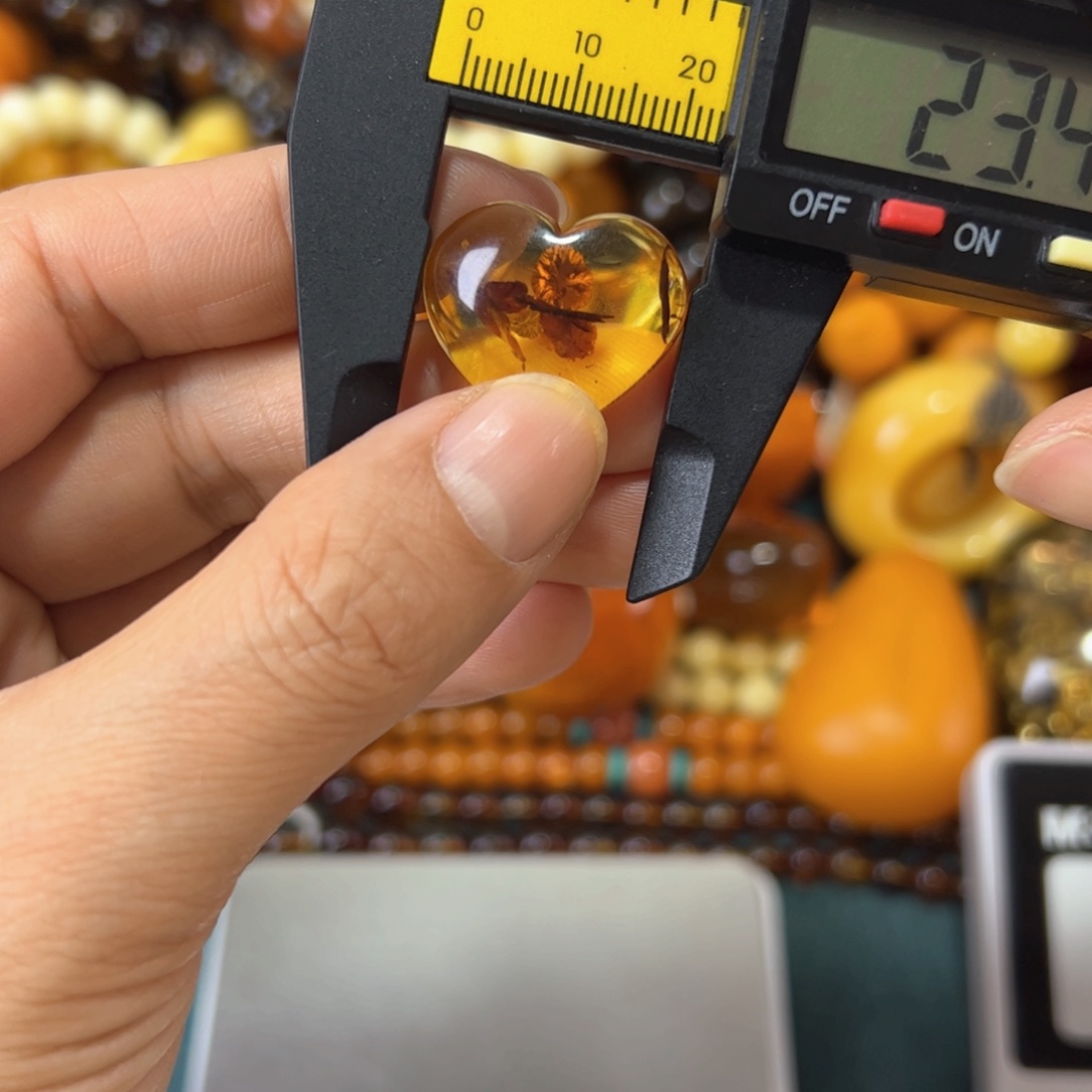 琥珀珠宝奇石未镶嵌534