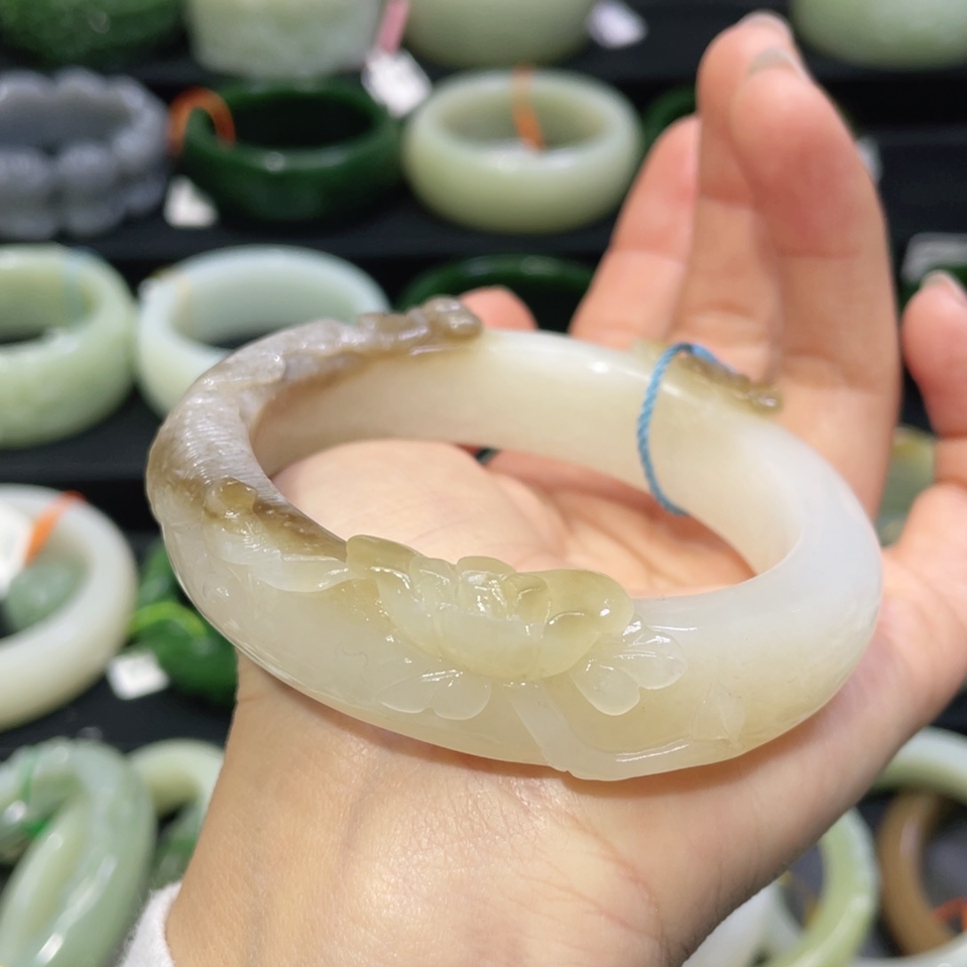 未镶嵌手镯和田玉76