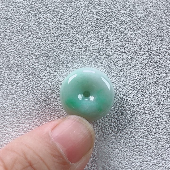 颈饰未镶嵌翡翠孤品