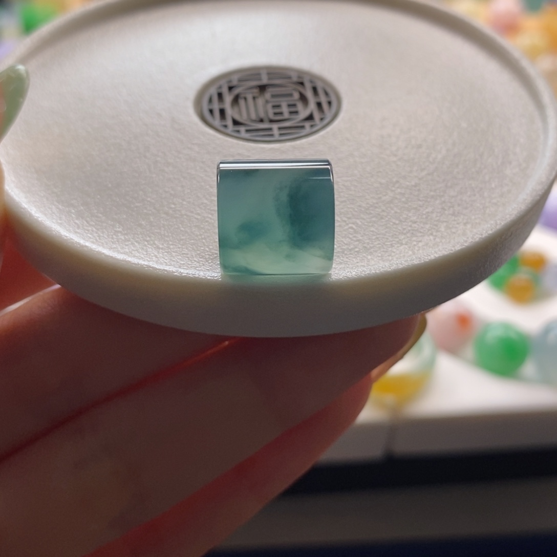 翡翠未镶嵌颈饰冰胶蓝底飘花桶珠卡12+