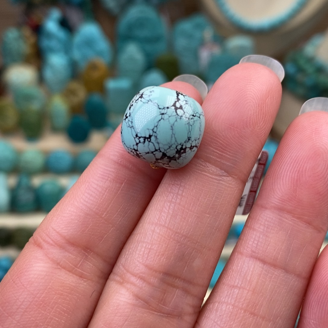 未镶嵌绿松石珠宝奇石