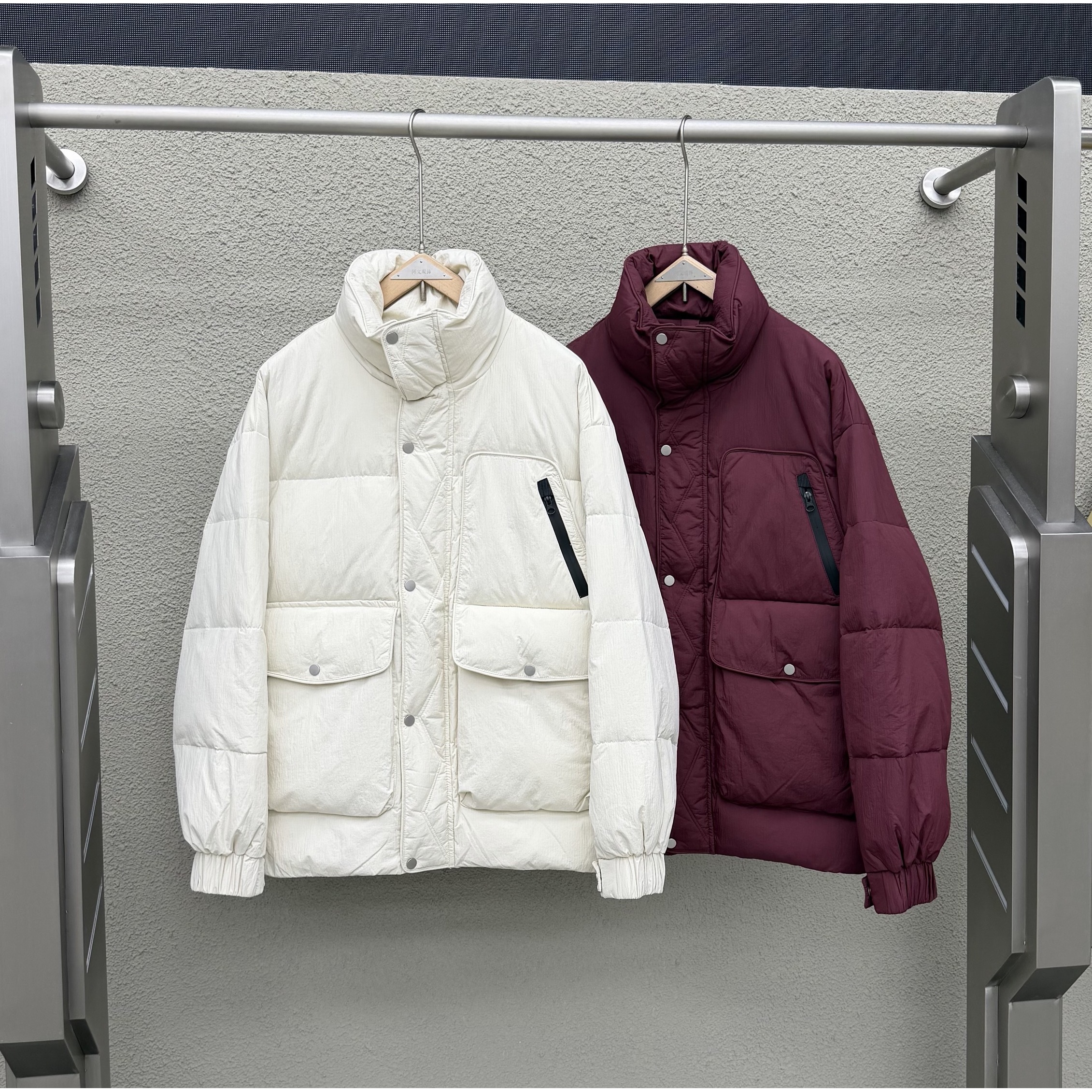 AW【“杭州RH”羽绒服】冬季加厚纯色立领高充绒保暖宽松外套Z-102