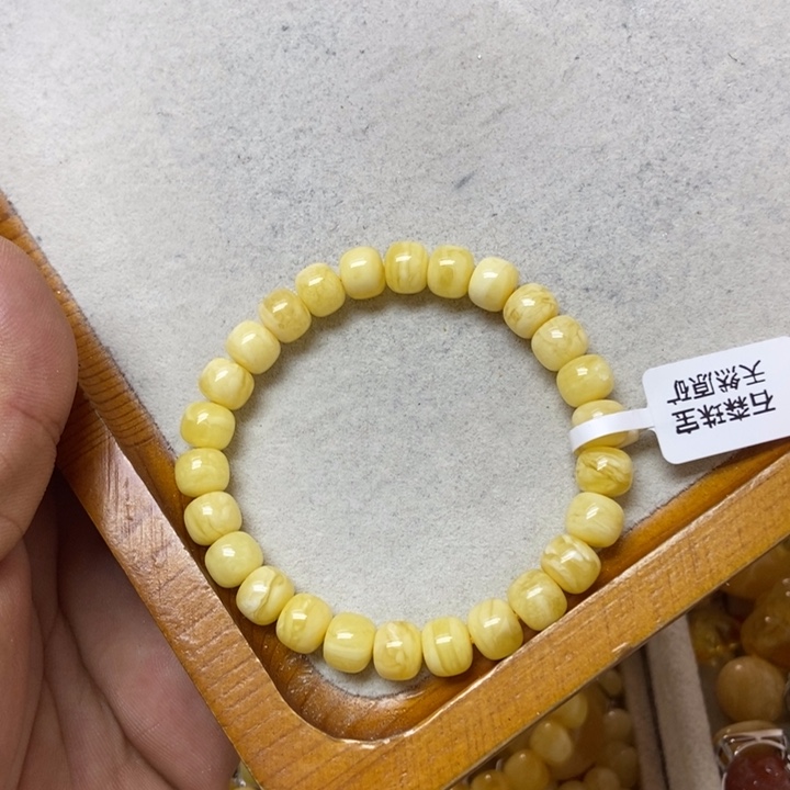 蜜蜡未镶嵌裸石手串