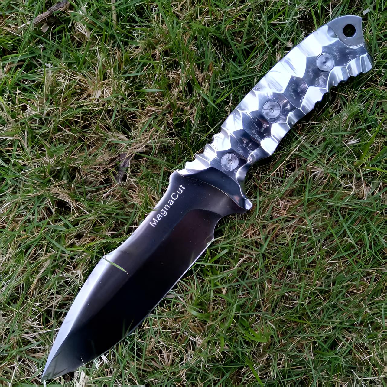 倚天MagnaCut 粉末不锈钢战术刀BOS热处理直刀高端刀生存刀户外刀