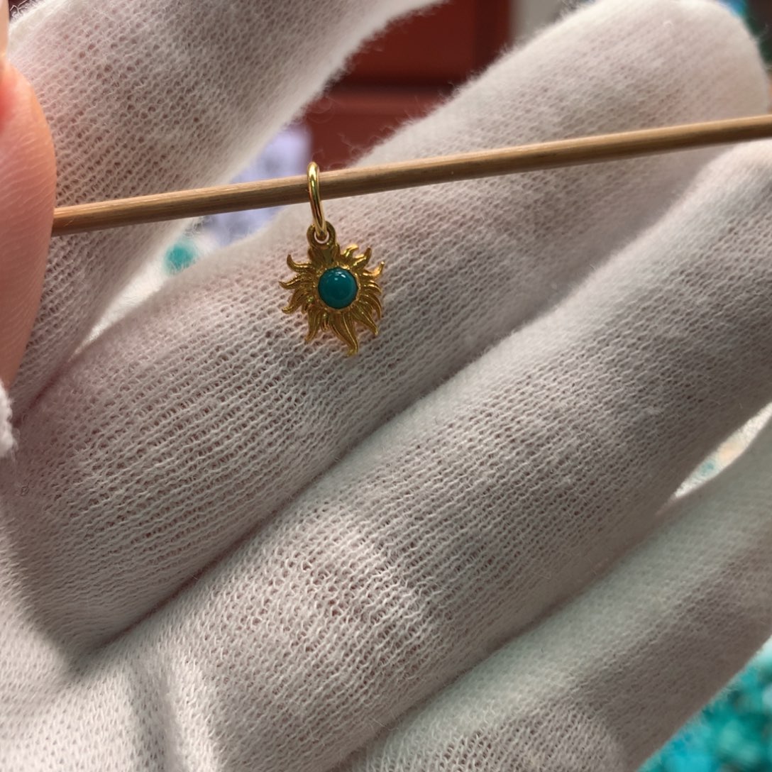 绿松石18K金镶嵌配饰