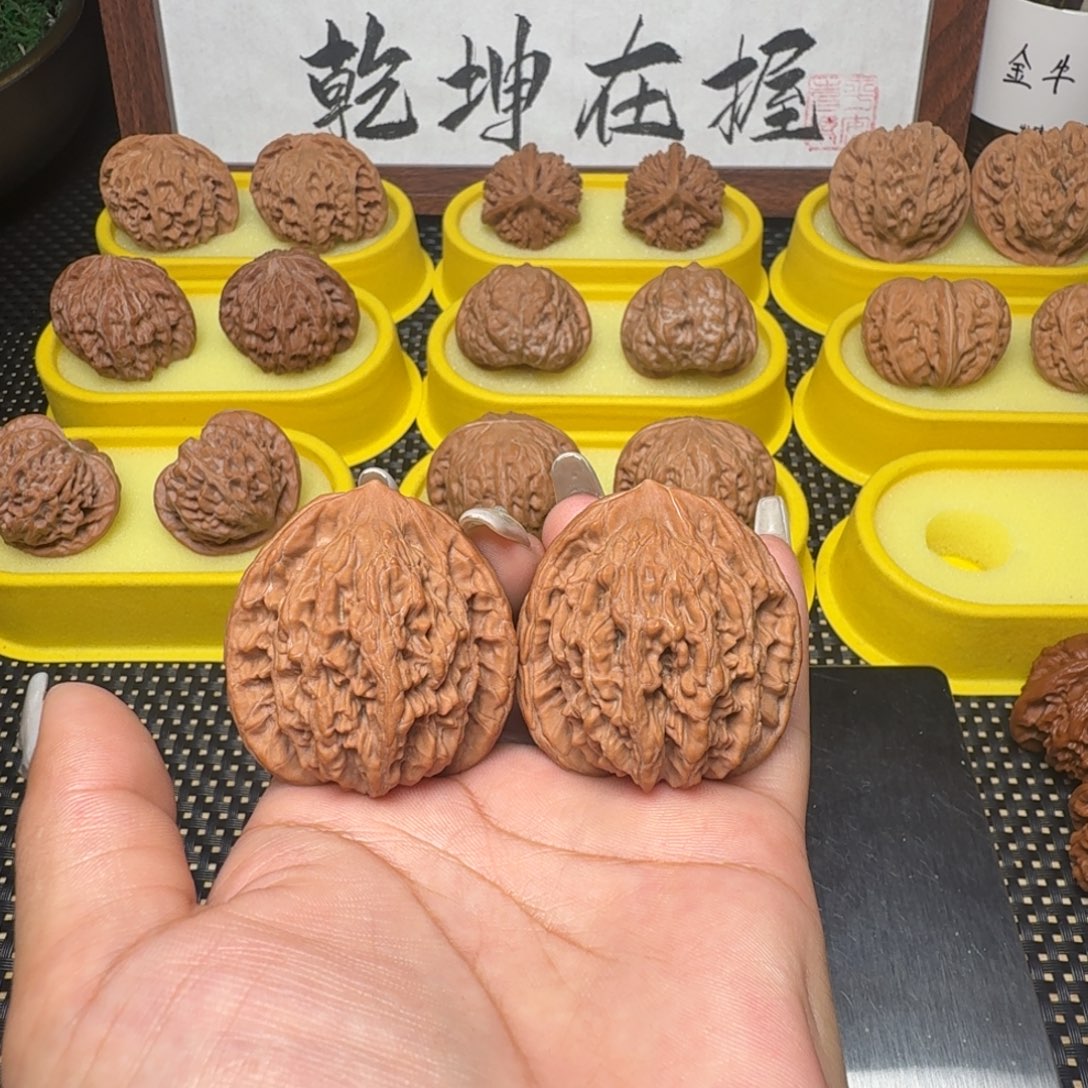 文玩核桃把件41虎头