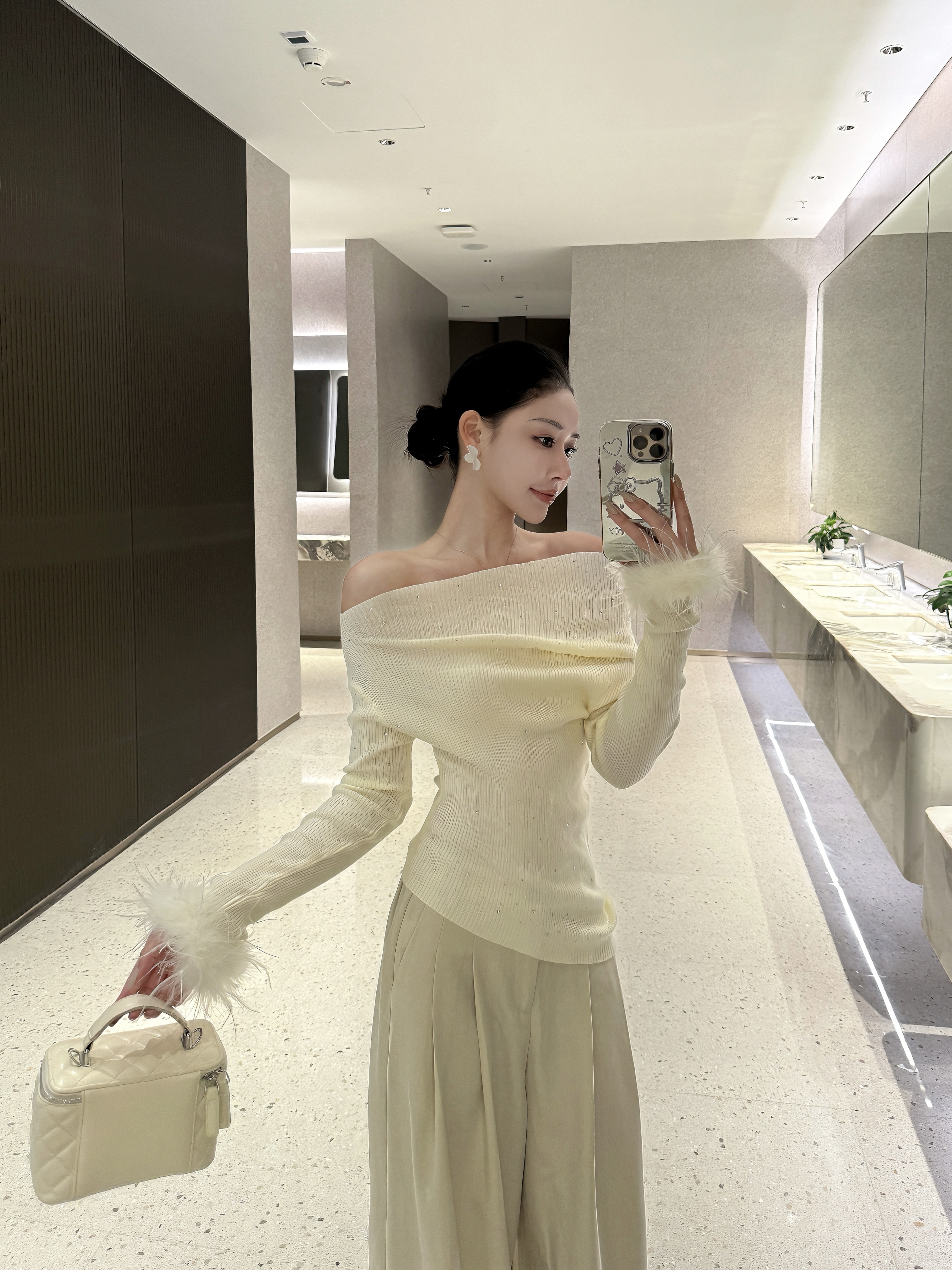 【智性美人】斜肩纯欲氛围感烫钻针织女秋冬修身显瘦长袖上衣