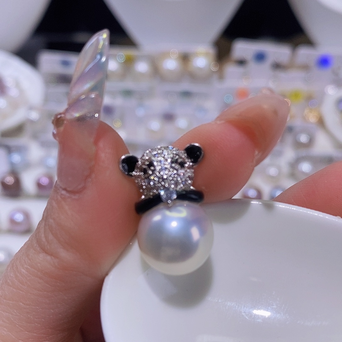 淡水珍珠颈饰合金