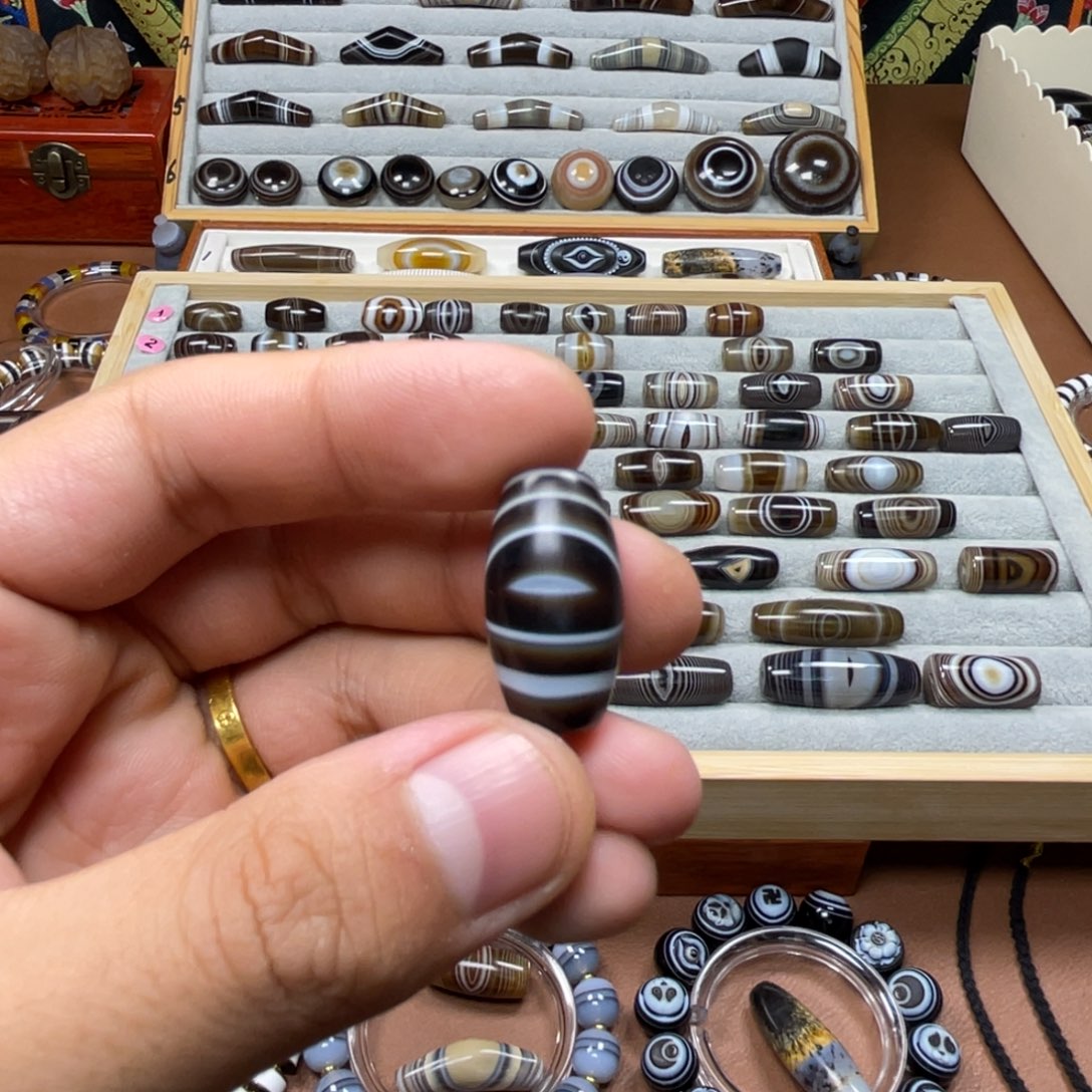 传***如玛瑙/玉髓未镶嵌配饰