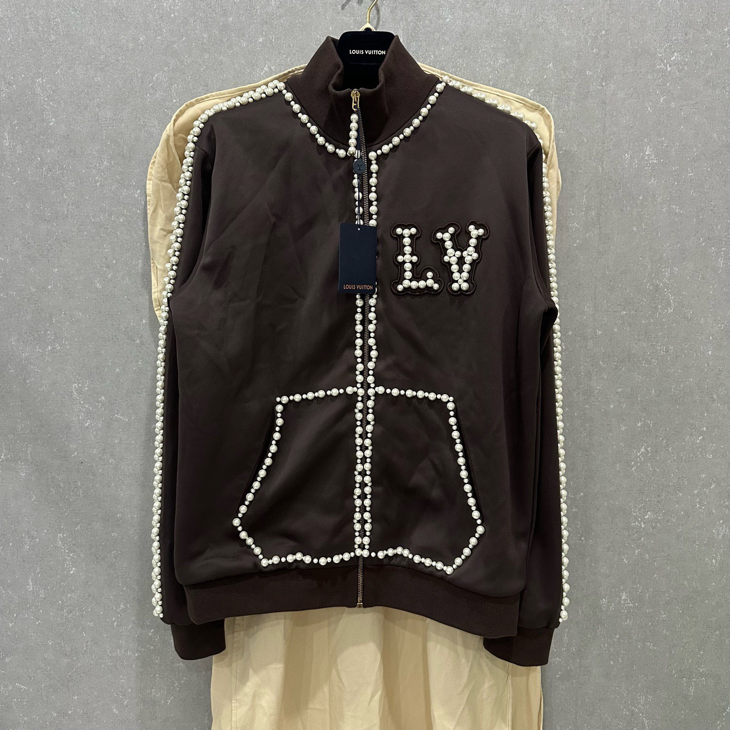 未使用 LouisVuitton/路易威登 菲董棕色珍珠立领夹克 L码 007114