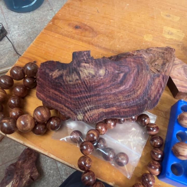 粤***)黄花梨/降香黄檀把件